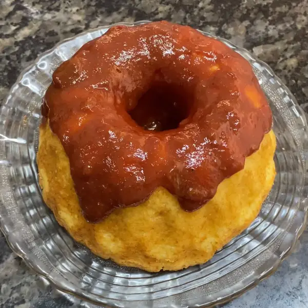 Bolo de queijo com goiabada