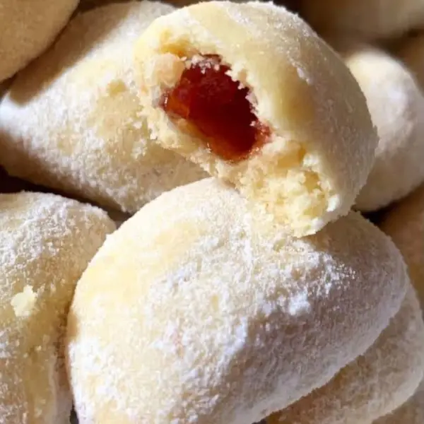Lolita (biscoito de queijo com goiabada)